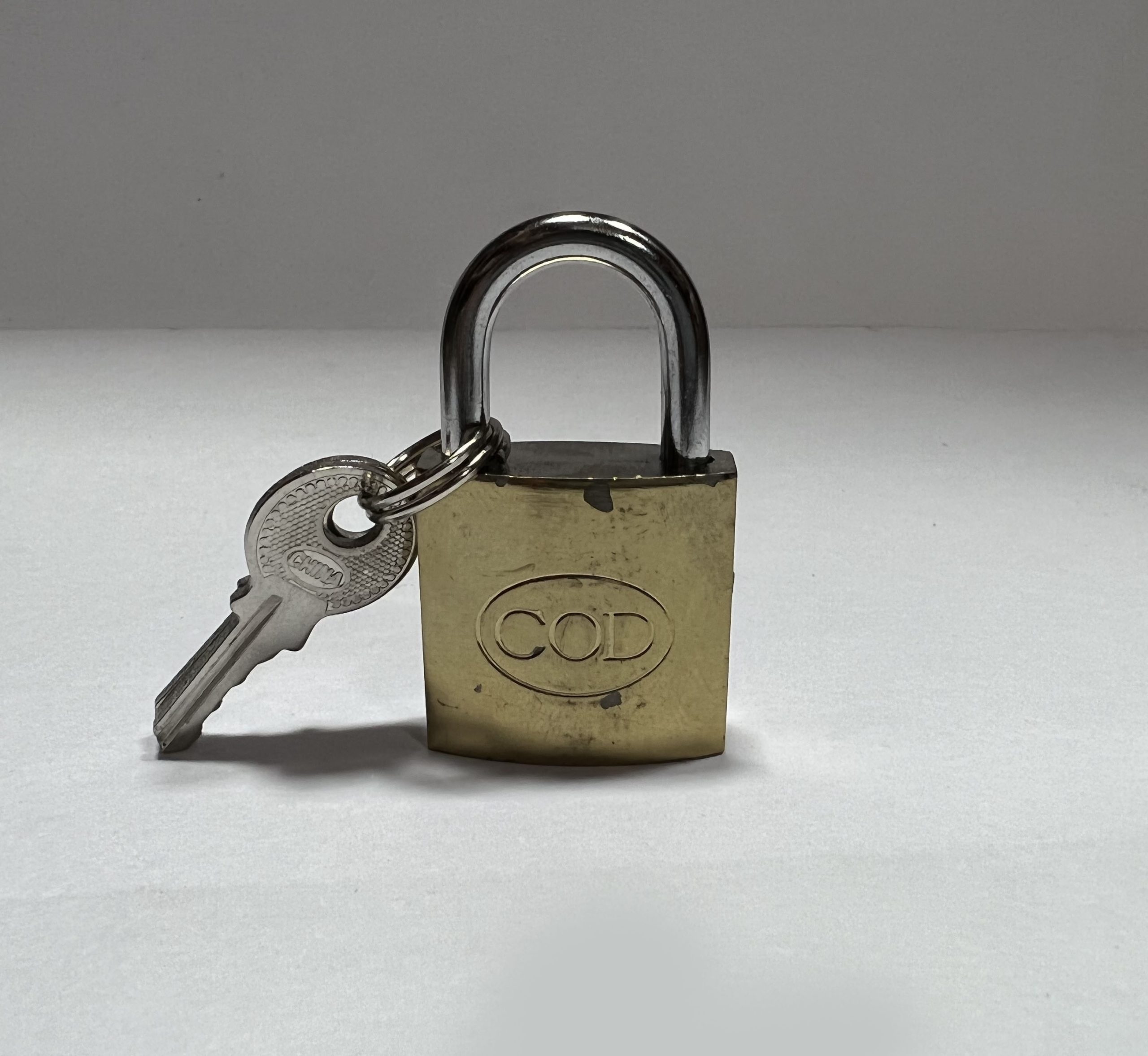 قفل آویز سایز 25